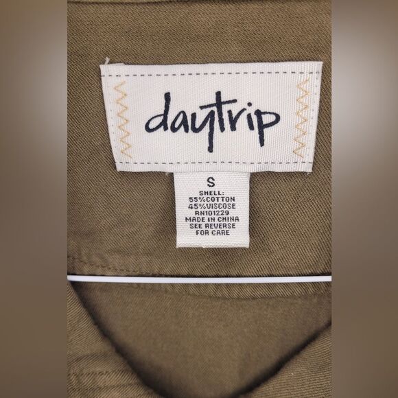 Daytrip Jacket Olive Green Full Zip Military Style From The Buckle   - S… - Picture 6 of 8